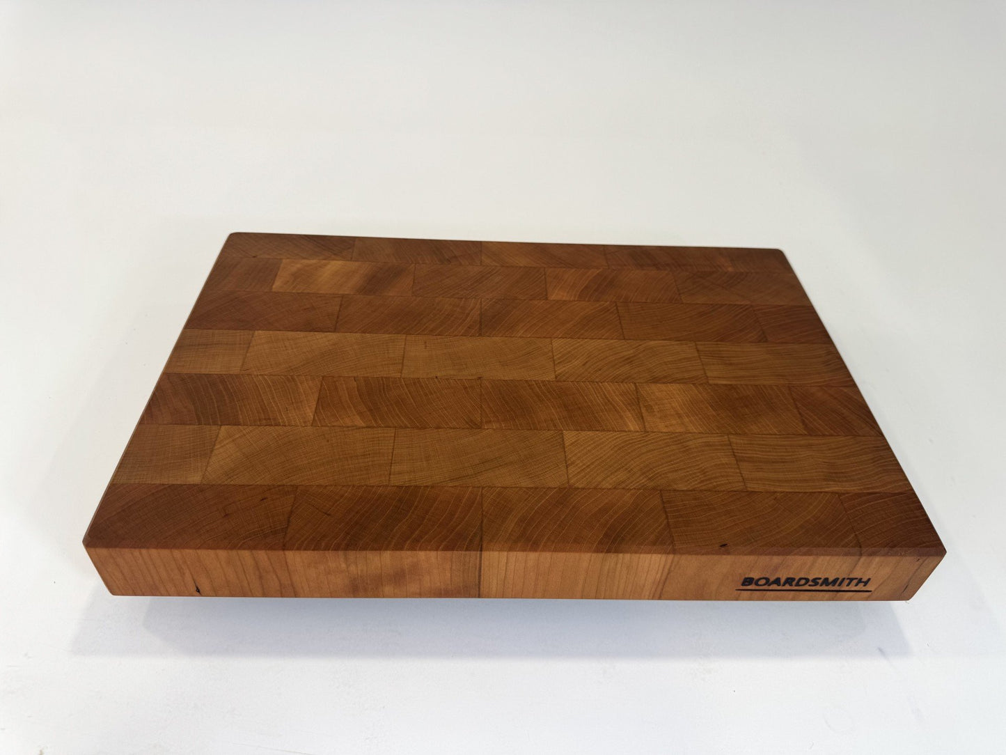 587 Cherry 18 x 12 x 2
