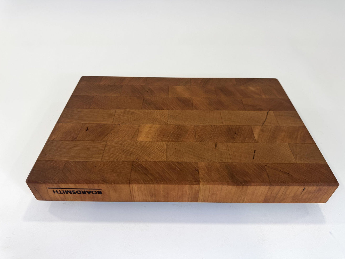 587 Cherry 18 x 12 x 2