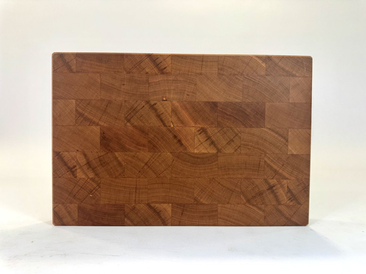 593 Cherry 18 x 12 x 2