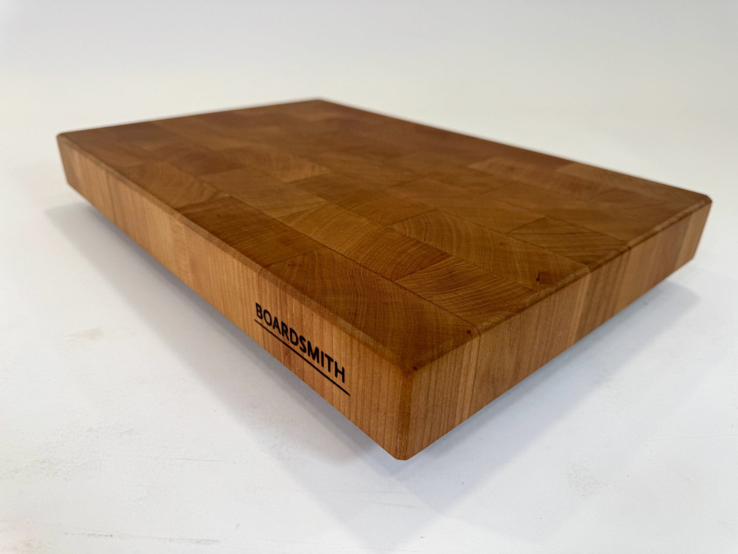 595 Cherry 18 x 12 x 2