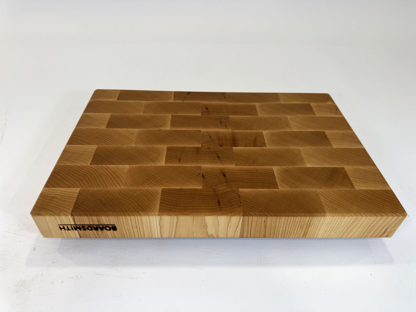 609 Maple 18 x 12 x 2