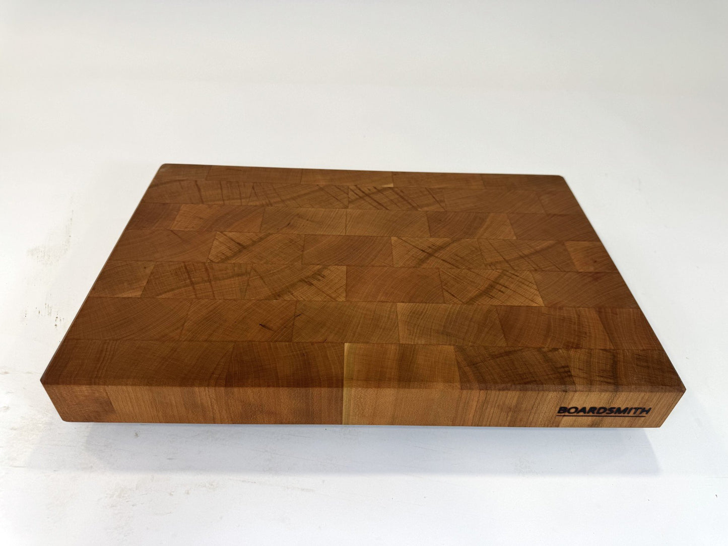 616 Cherry 18 x 12 x 2