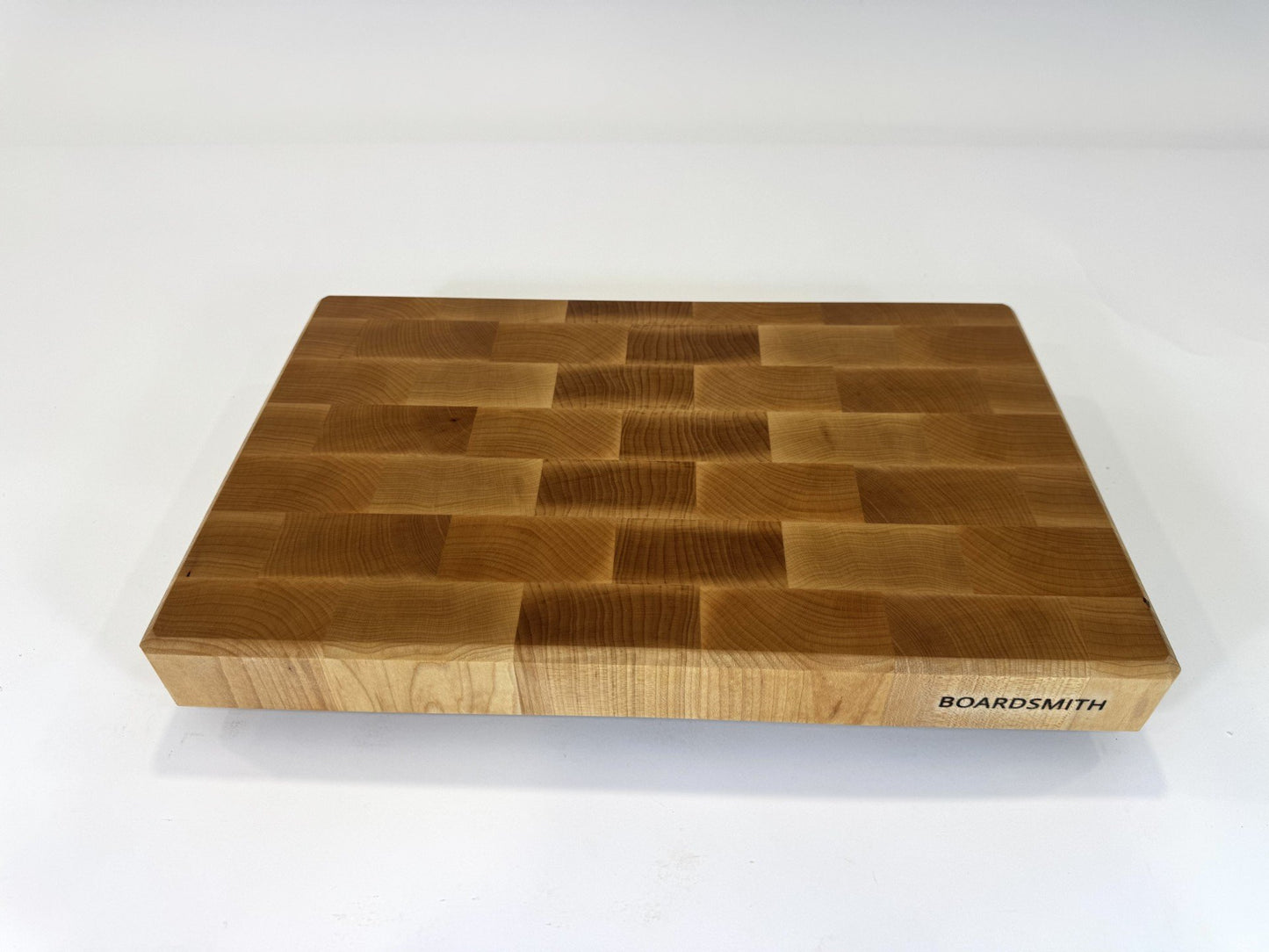 626 Maple with Bottom Perimeter Groove & Finger Grooves