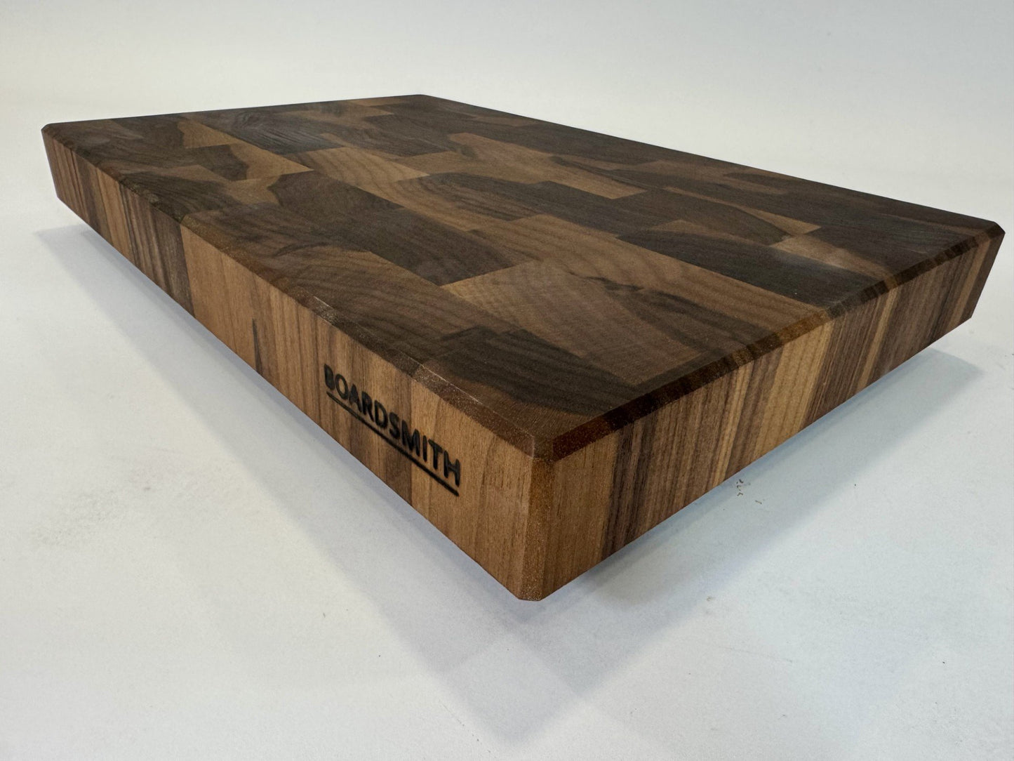 631 Walnut 18 x 12 x 2