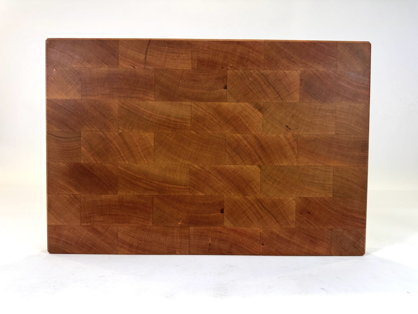 643 Cherry 18 x 12 x 2
