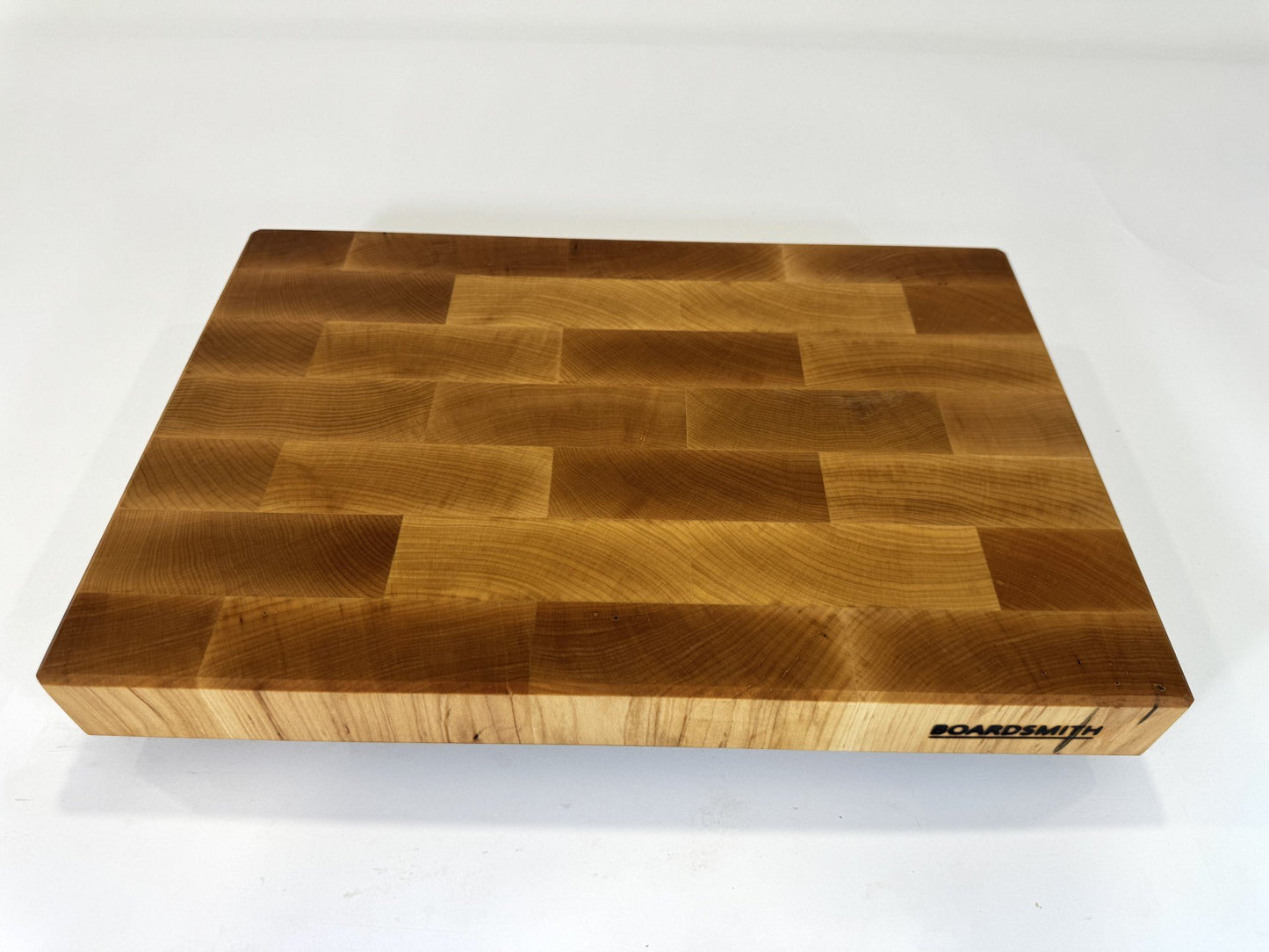 651 Maple 18 x 12 x 2