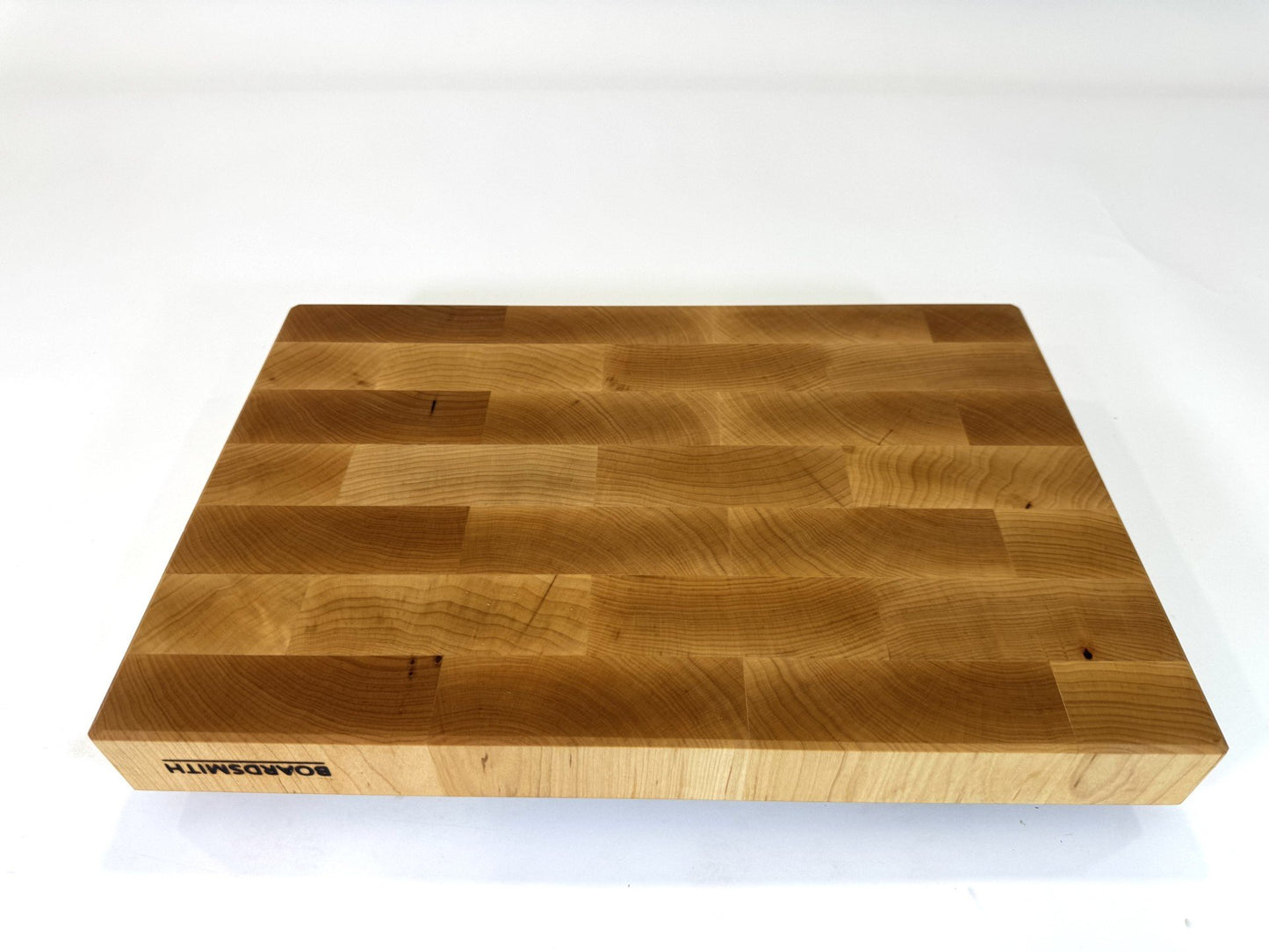 655 Maple 18 x 12 x 2