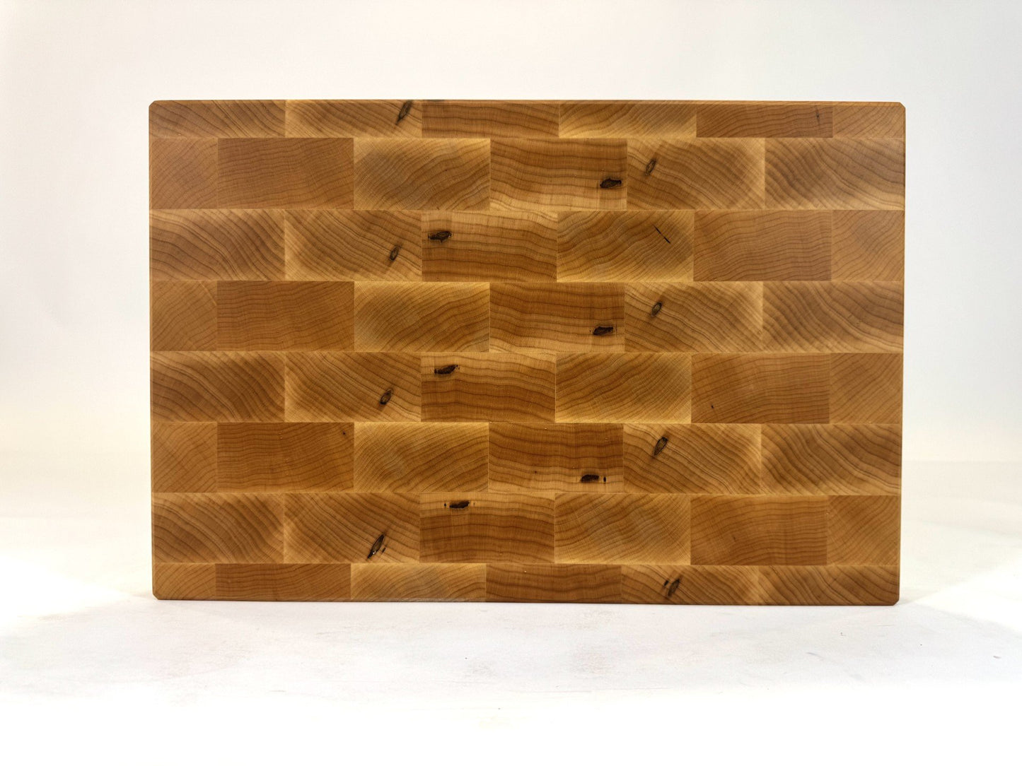 657 Maple 18 x 12 x 2