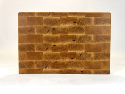 657 Maple 18 x 12 x 2
