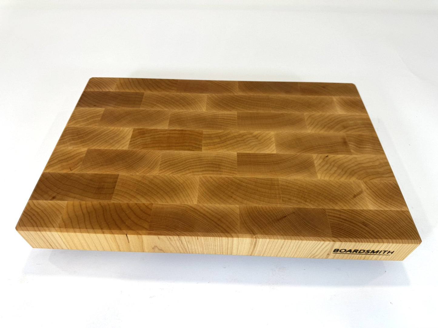 665 Maple 18 x 12 x 2