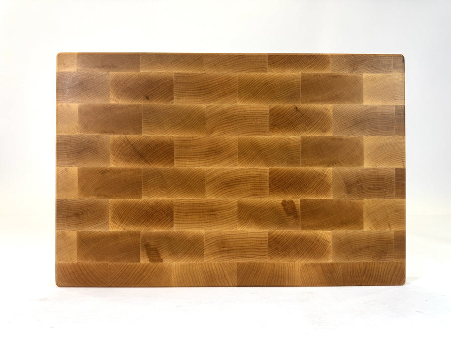 681 Maple 18 x 12 x 2