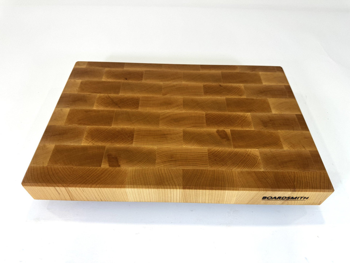 681 Maple 18 x 12 x 2