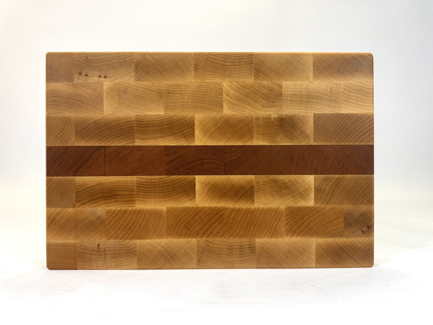692 Maple & Cherry 18 x 12 x 2
