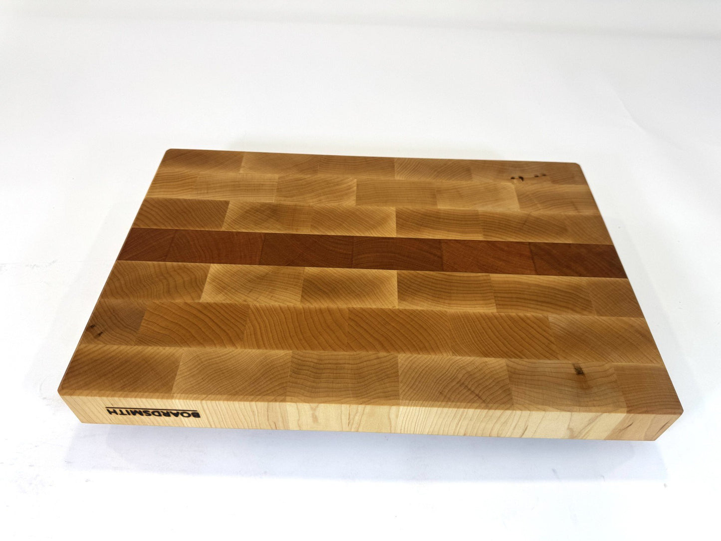692 Maple & Cherry 18 x 12 x 2