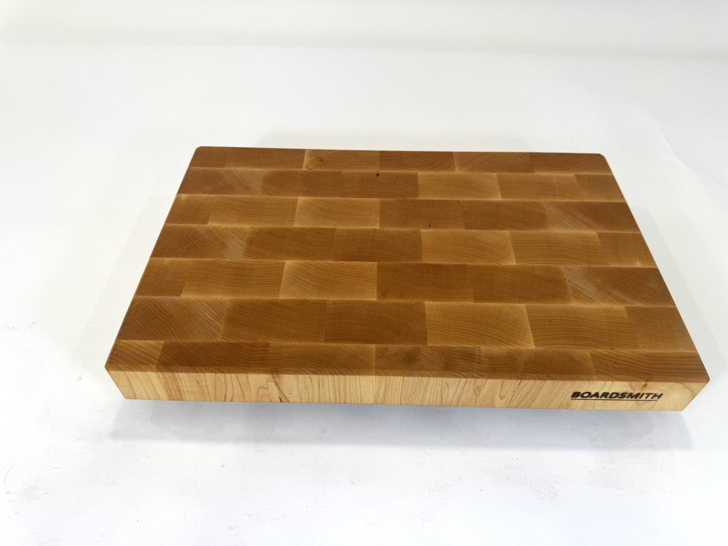 696 Maple 18 x 12 x 2