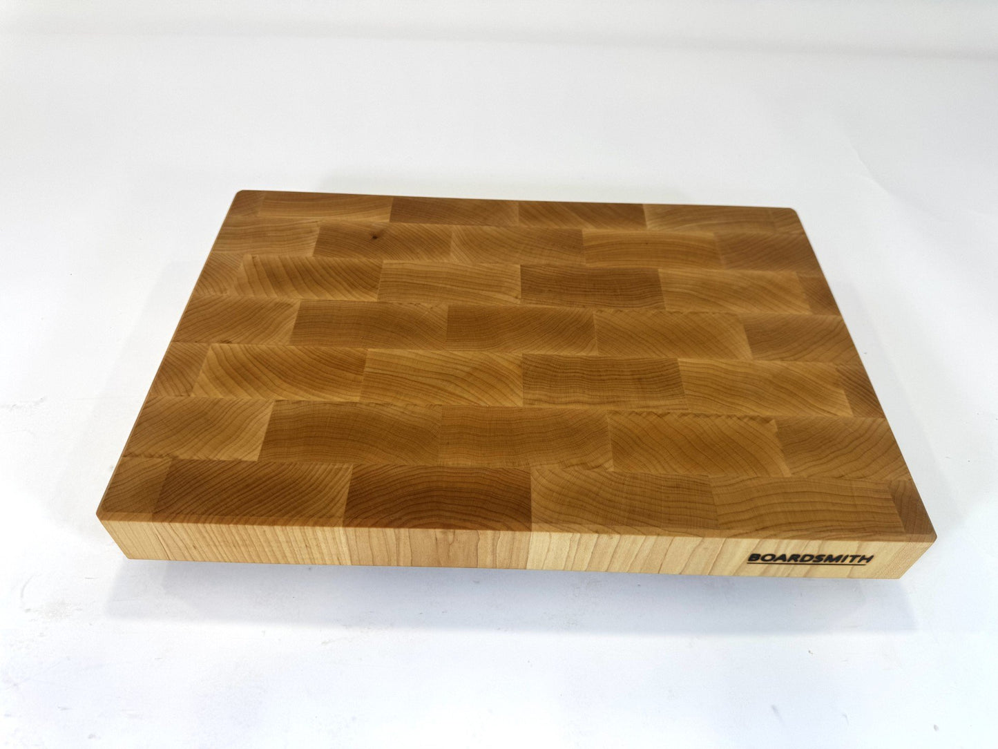 699 Maple 18 x 12 x 2