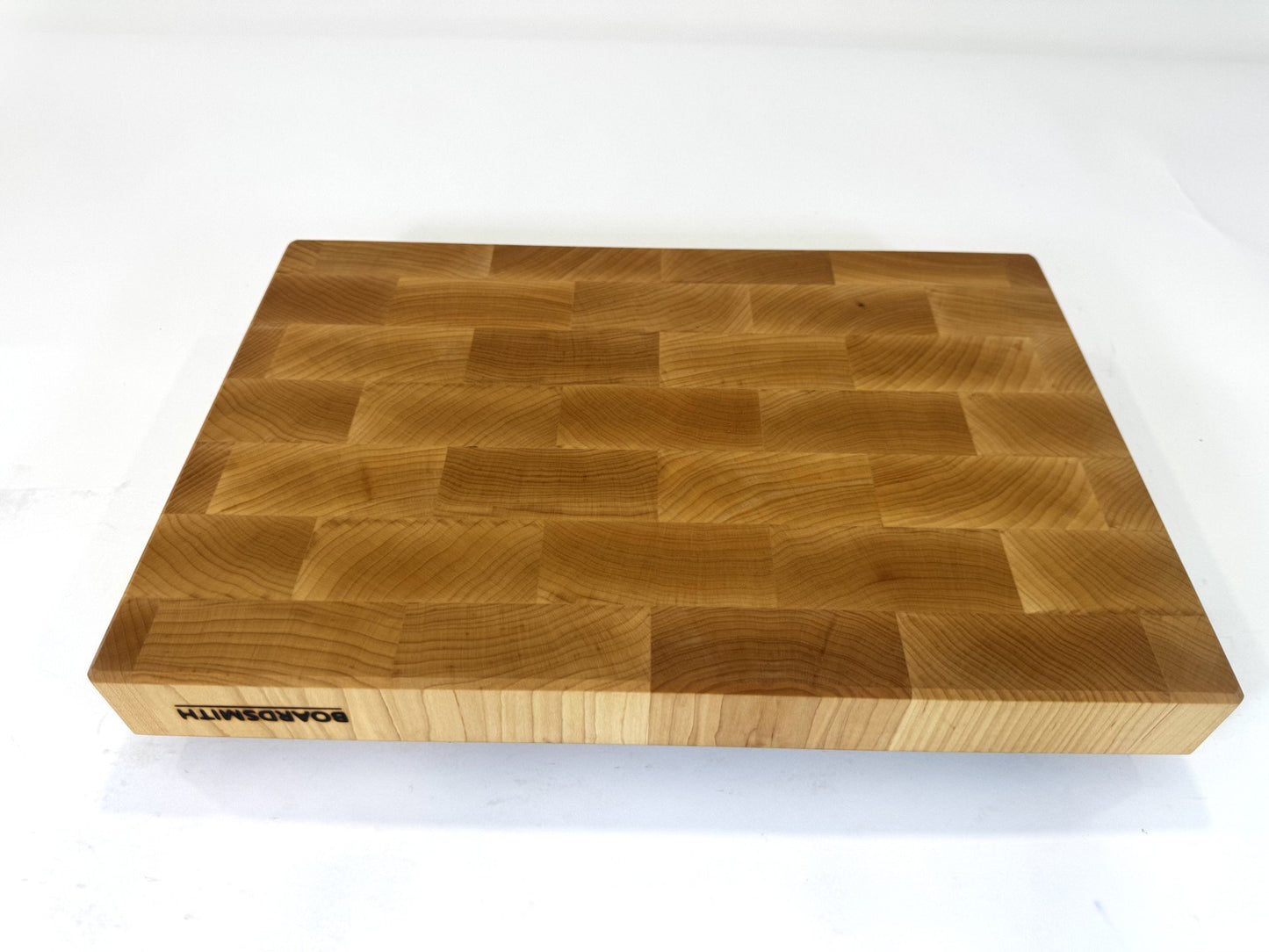 699 Maple 18 x 12 x 2