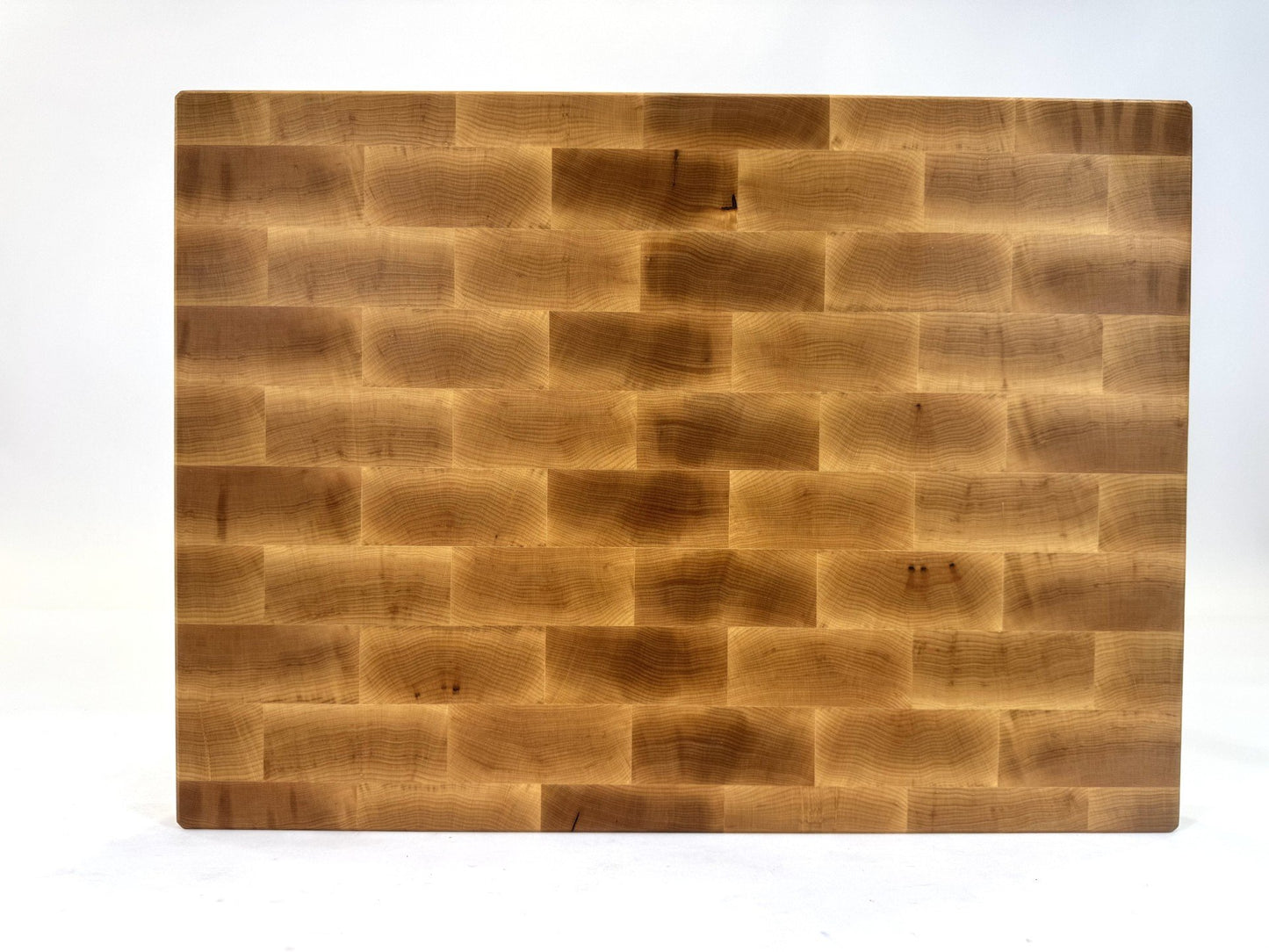 704 Maple 22 x 16 x 2