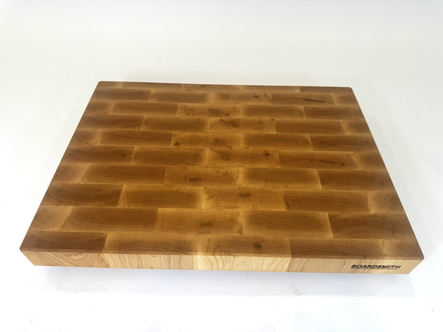 707 Maple 22 x 16 x 2