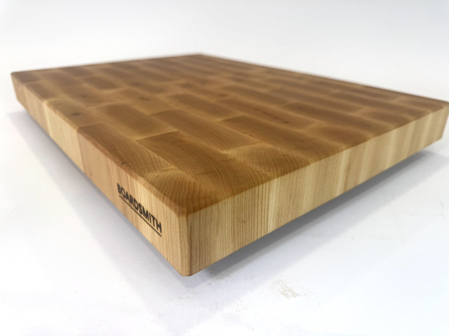 707 Maple 22 x 16 x 2