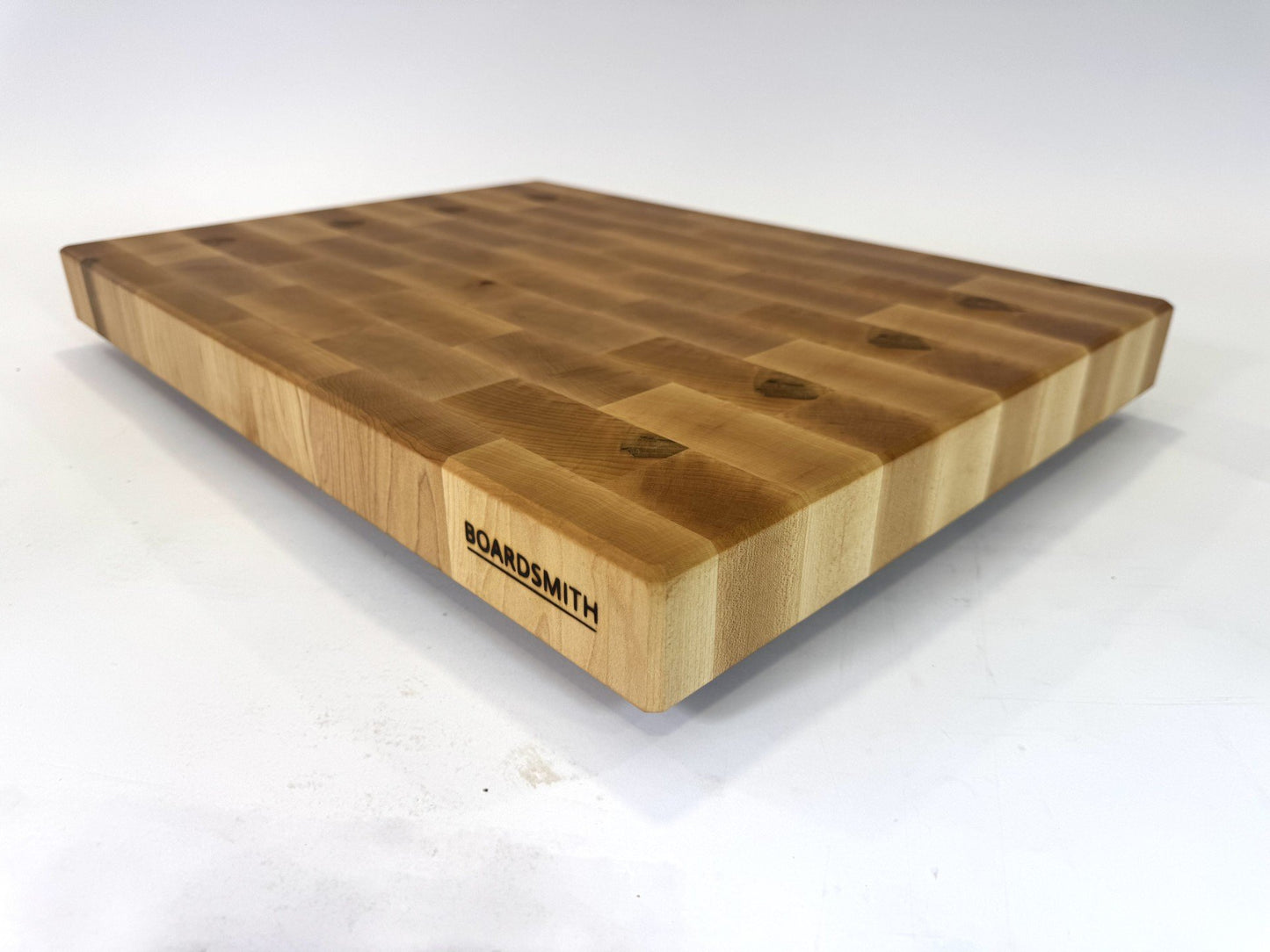 710 Maple 22 x 16 x 2