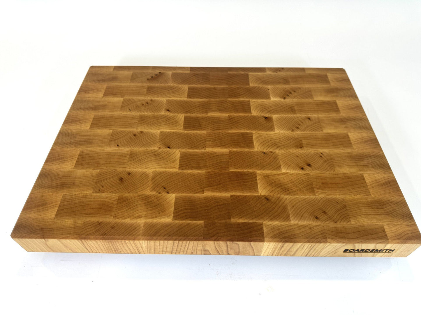 712 Maple 22 x 16 x 2