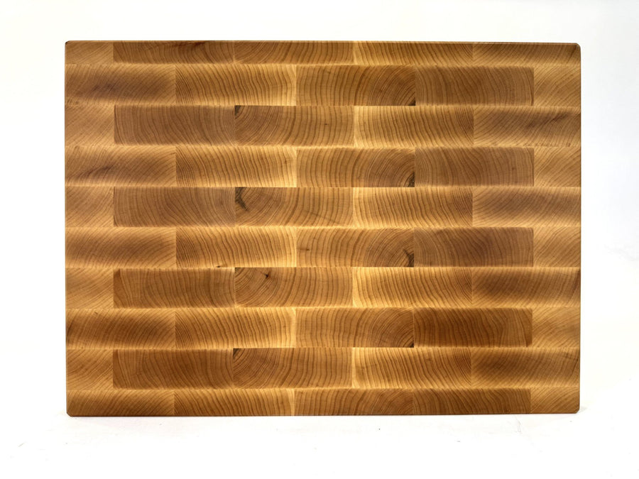 714 Maple 22 x 16 x 2
