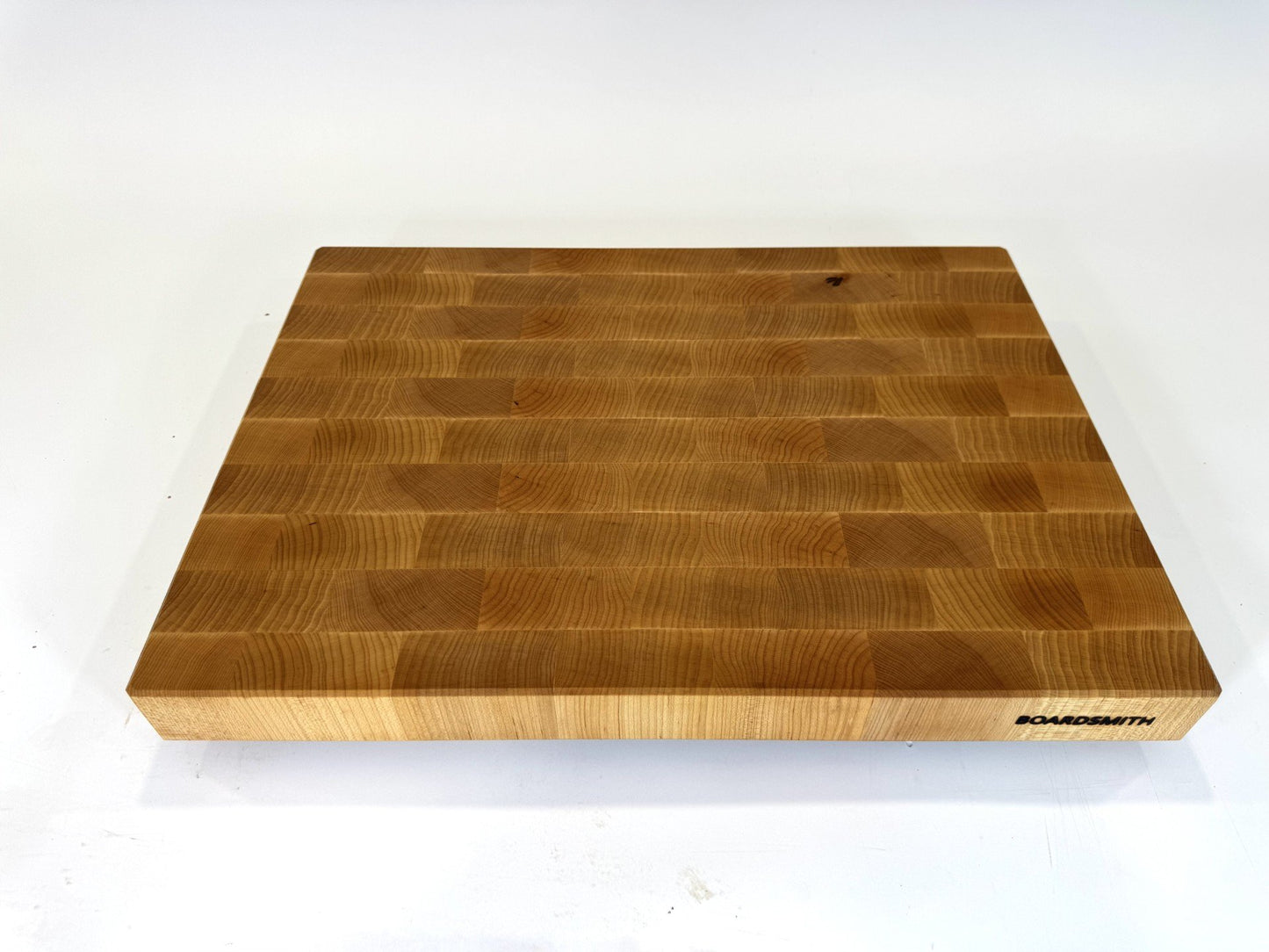 724 Maple 22 x 16 x 2