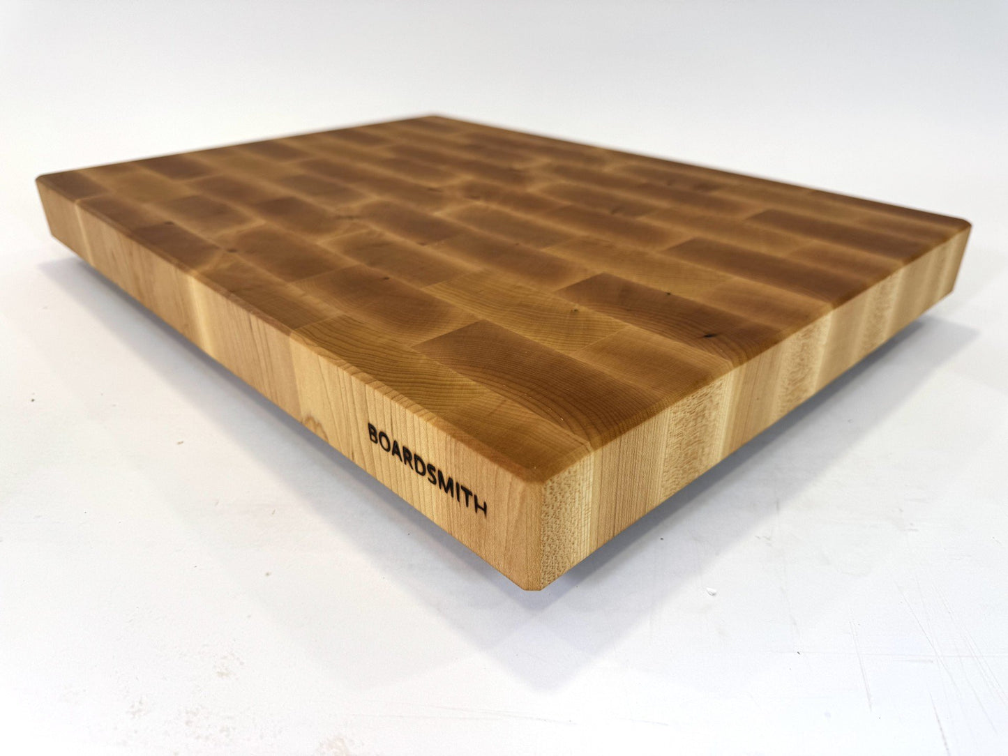 725 Maple 22 x 16 x 2