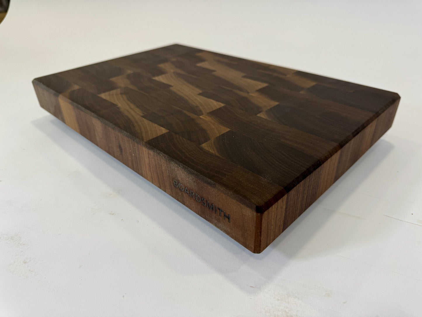 756 Walnut 18 x 12 x 2 with Feet
