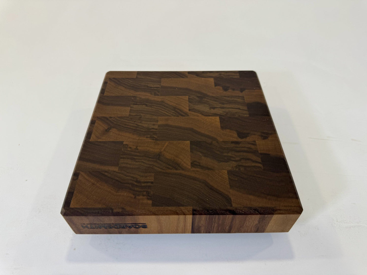 760 Walnut 10 x 10 x 2