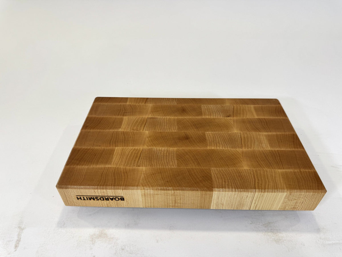 800 Maple 15 x 9 x 2