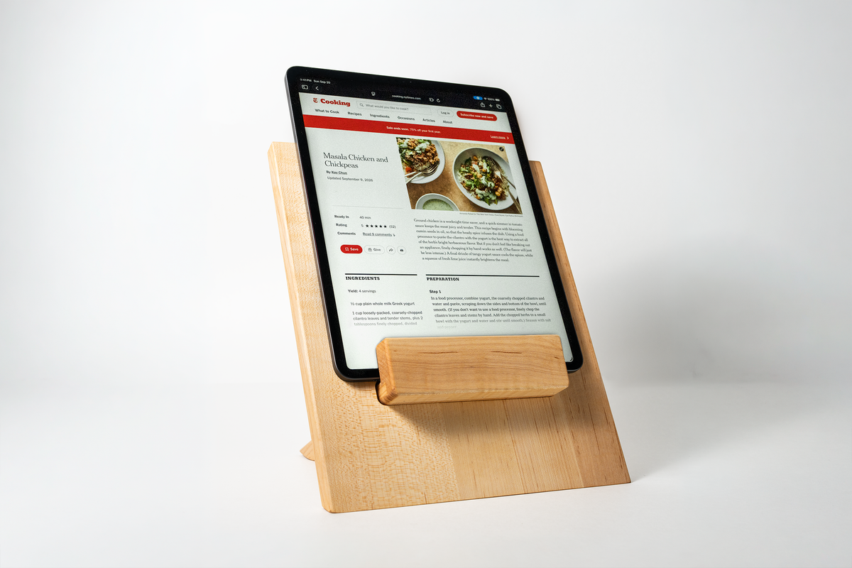 Adjustable Cookbook & Cutting Board Stand